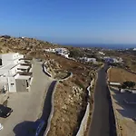 Mykonos Amazing Apartments 3