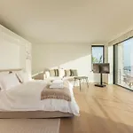 Silver Breeze Villa