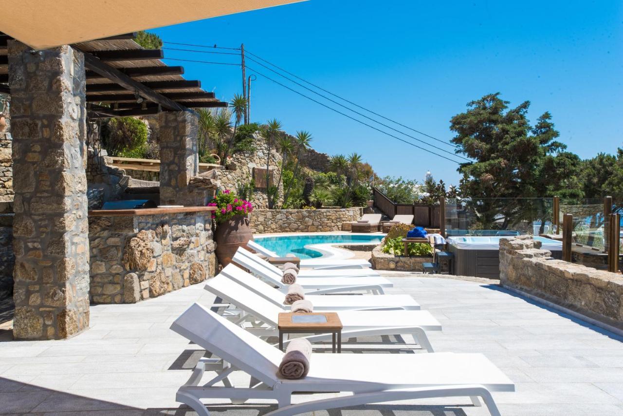 Dimilia Villa