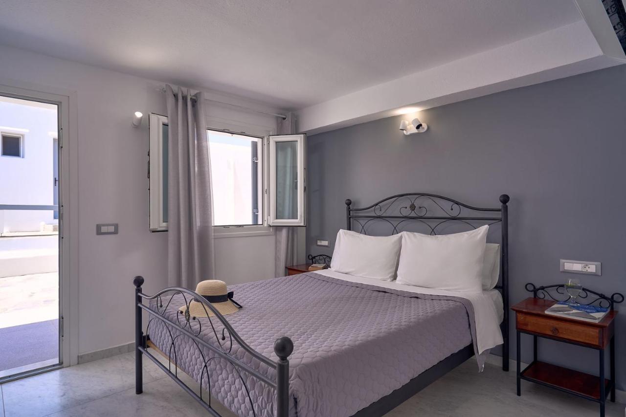 Hotel Sofia Village 3*