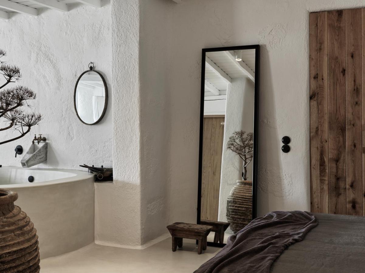 Nomad Mykonos - Small Luxury Of The World 5* Kalo Livadi