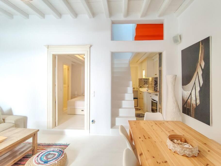 Holiday home The Sunday House In The Heart Of
