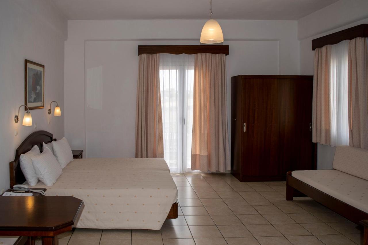 Hotel Giannoulaki 4*