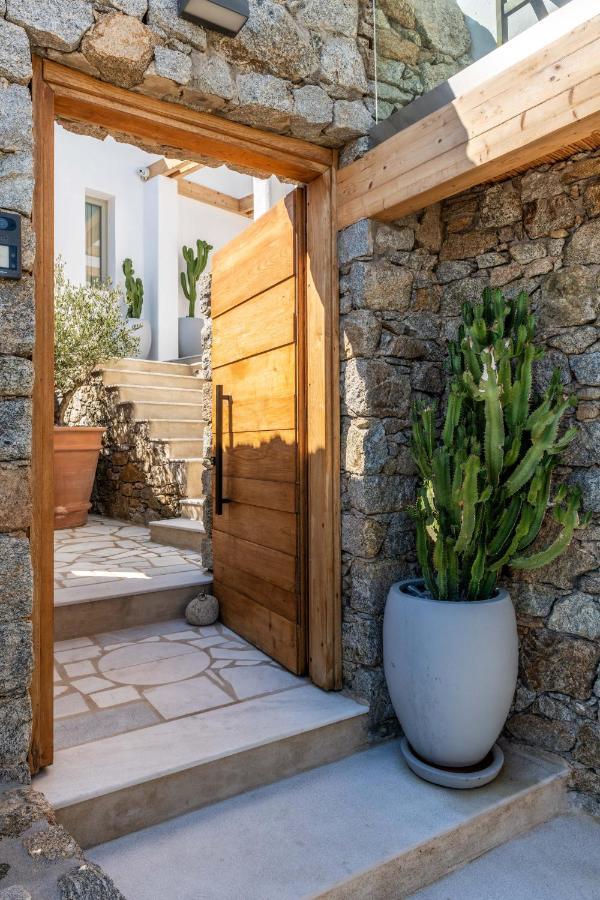 Lilium I - Overlooking Psarou Bay, Mykonos * Psarou (Mykonos)