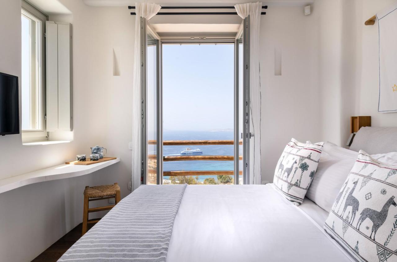 Olivia Mykonos