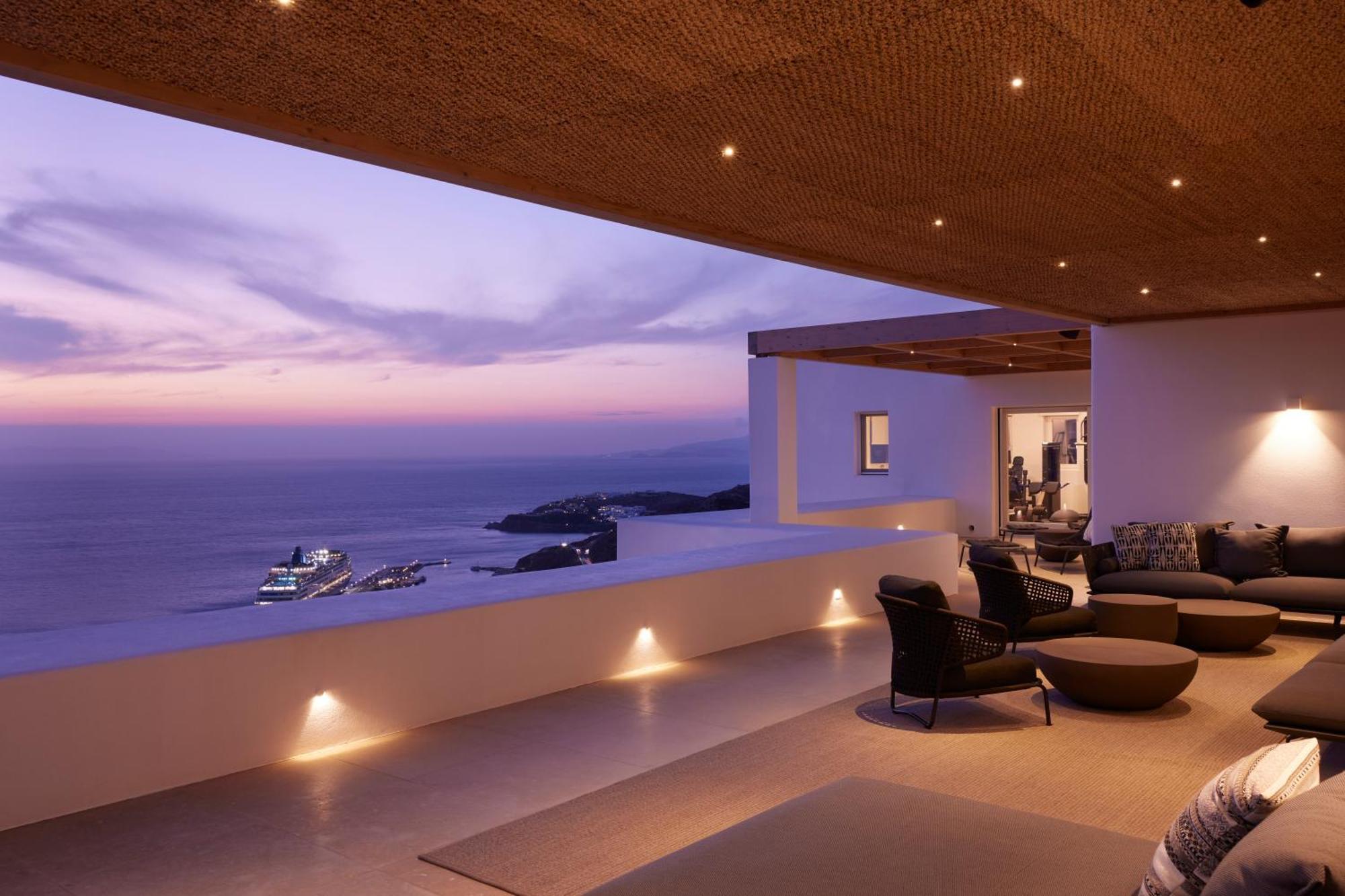 Silver Breeze Mykonos Town