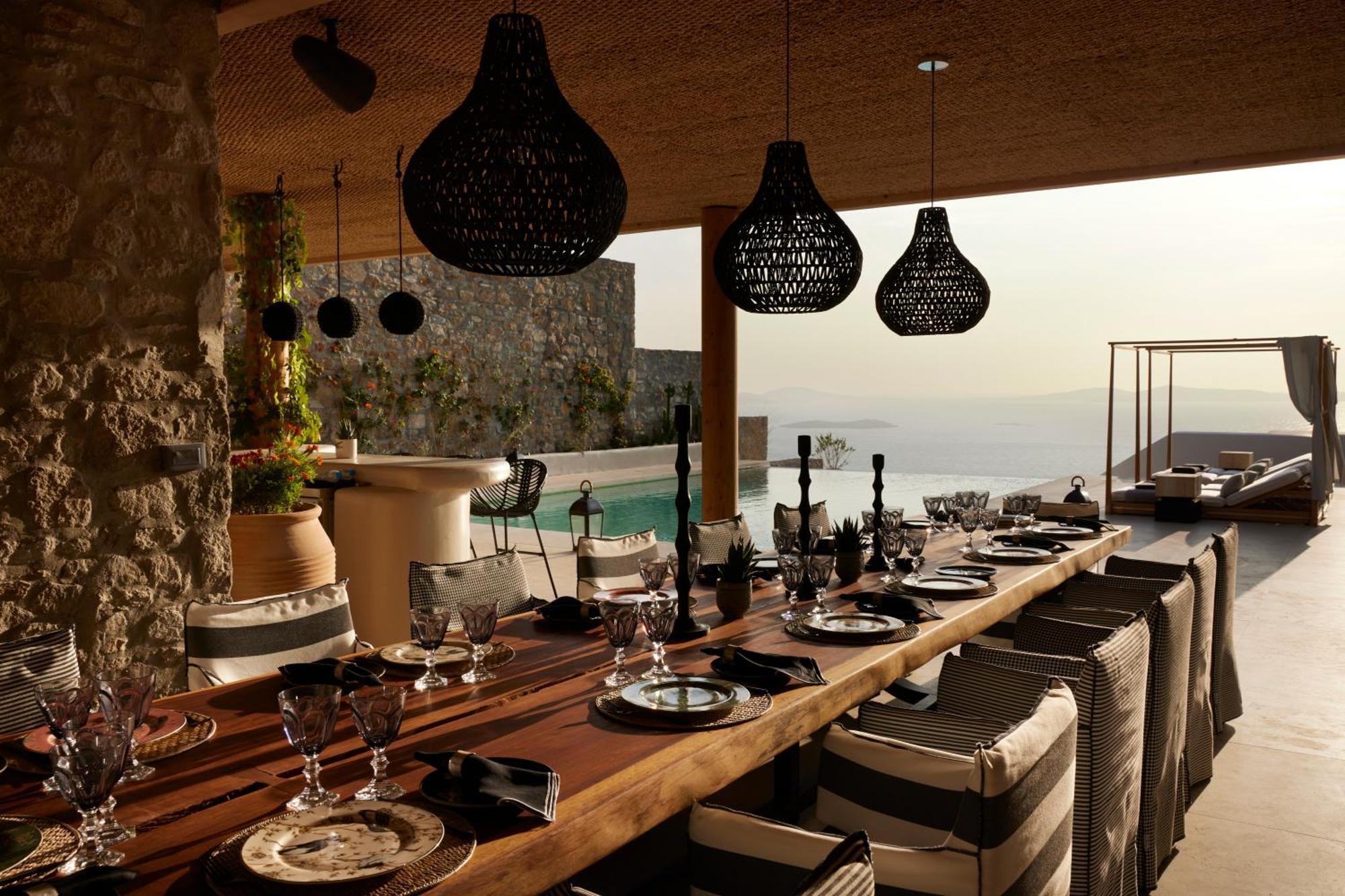 Silver Breeze Villa *