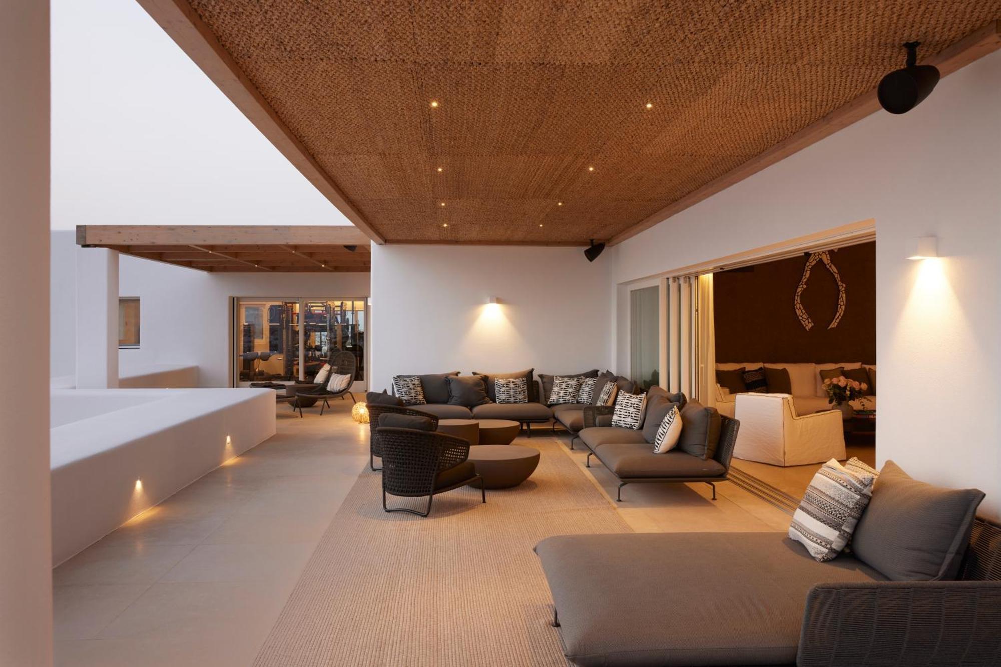 Silver Breeze Mykonos Town