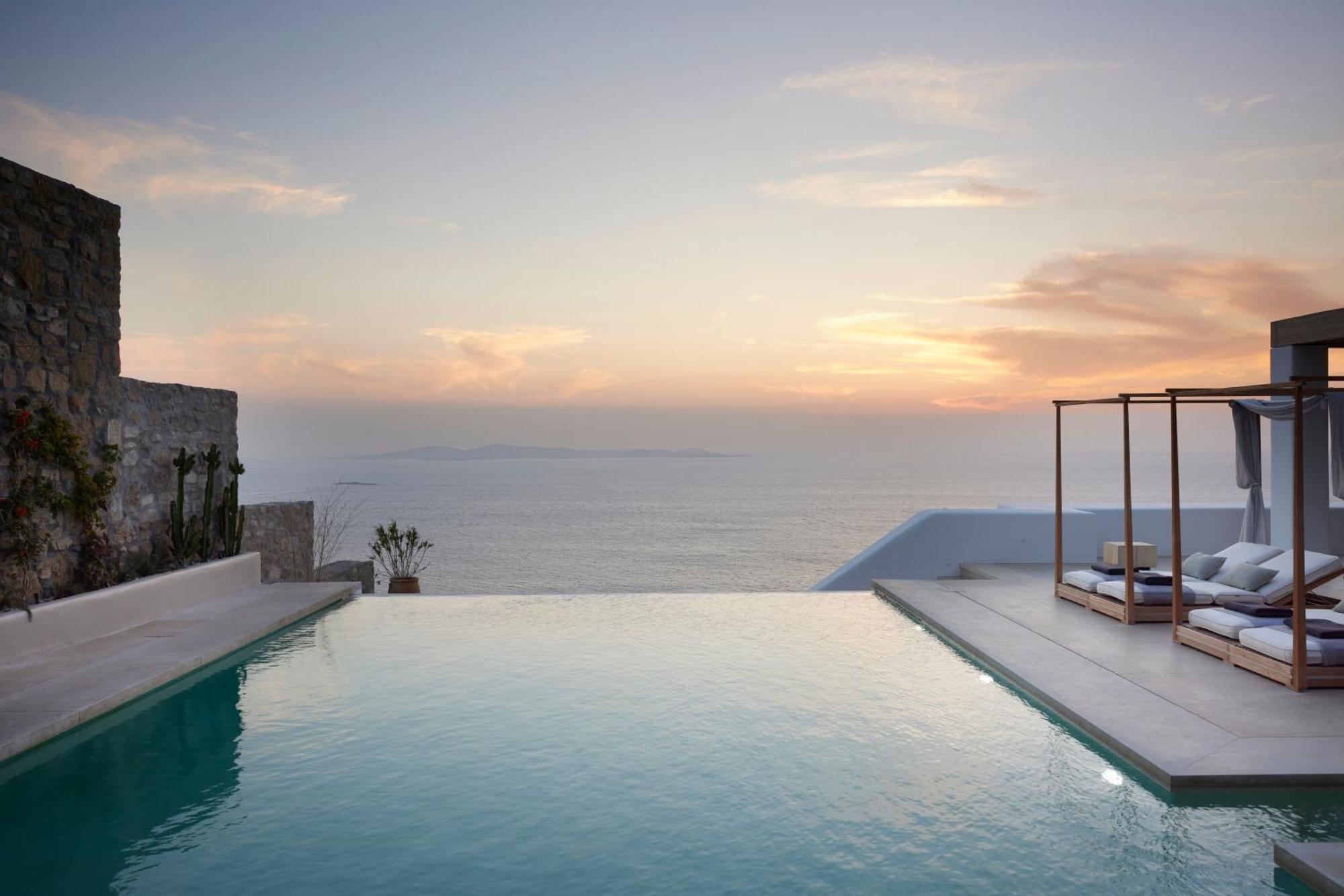 Silver Breeze Mykonos Town