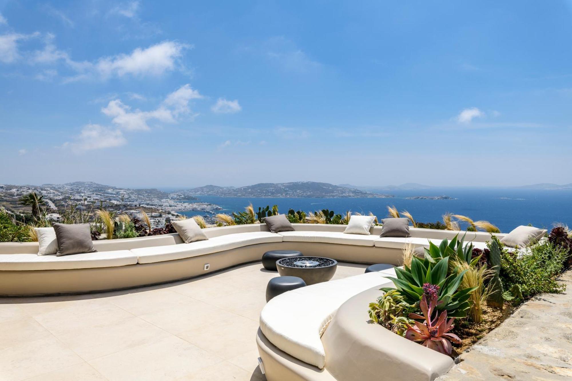 Silver Breeze Mykonos Town