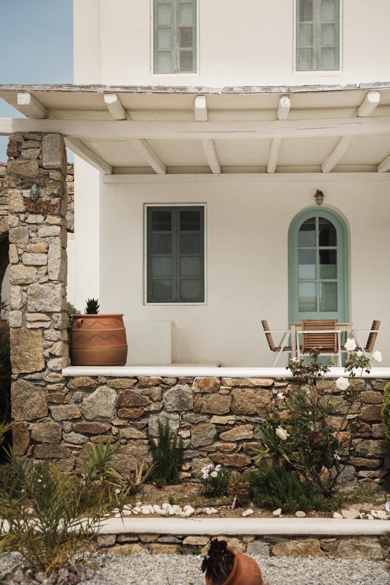 Aparthotel Mykonos Pantheon 4*