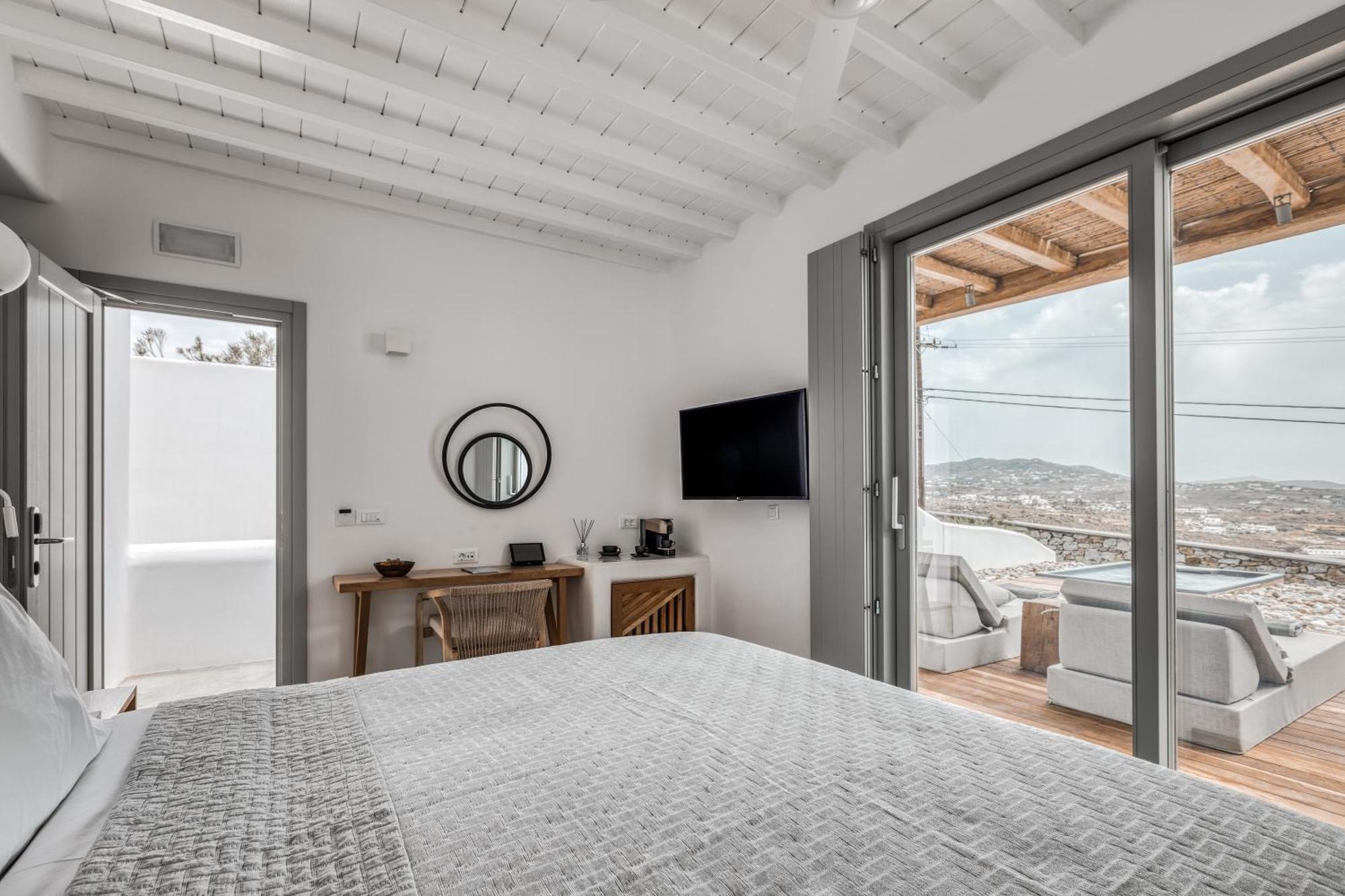 Alissachni Mykonos 5*