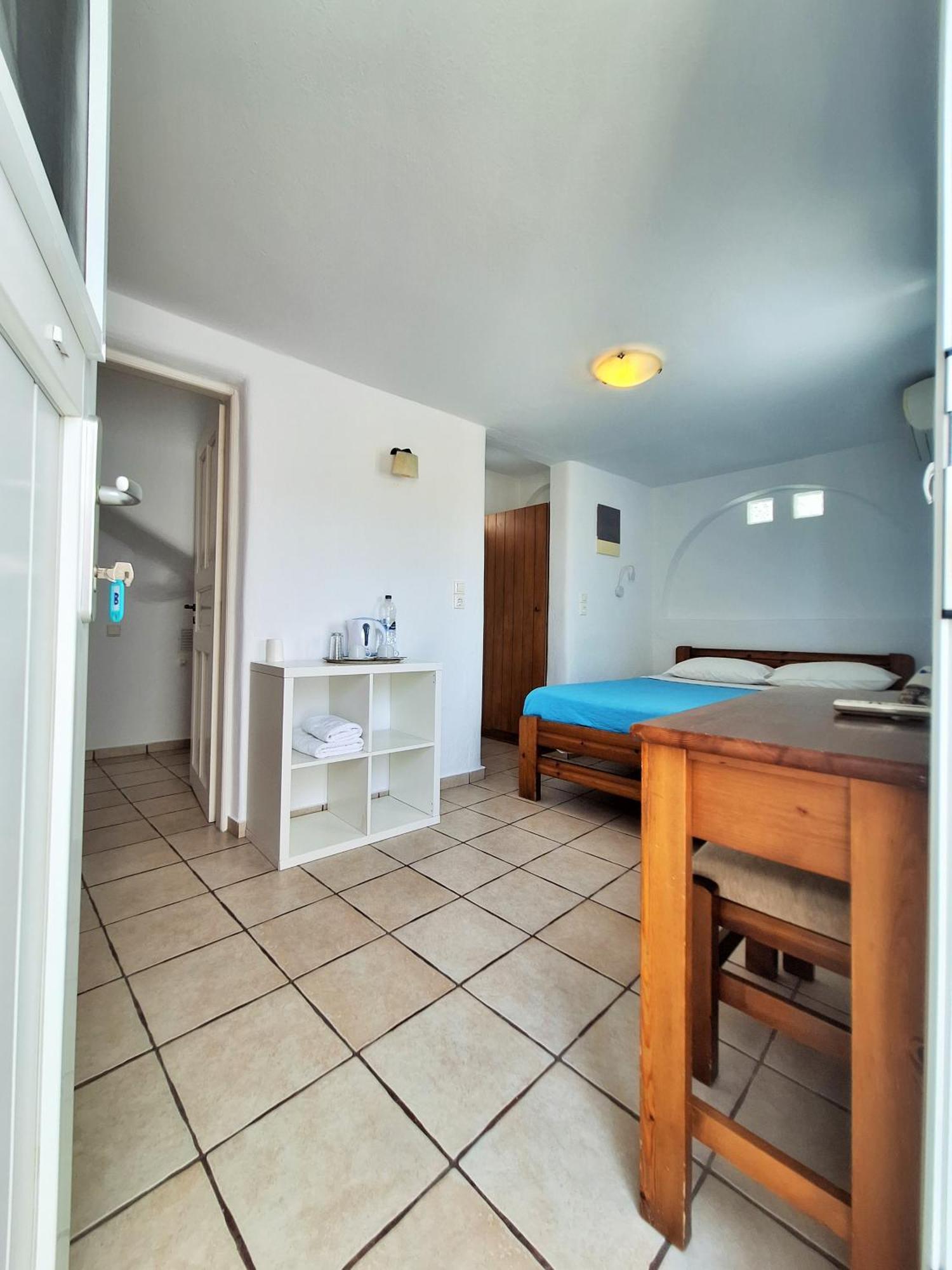 Alexandra Mykonos Port Guest house