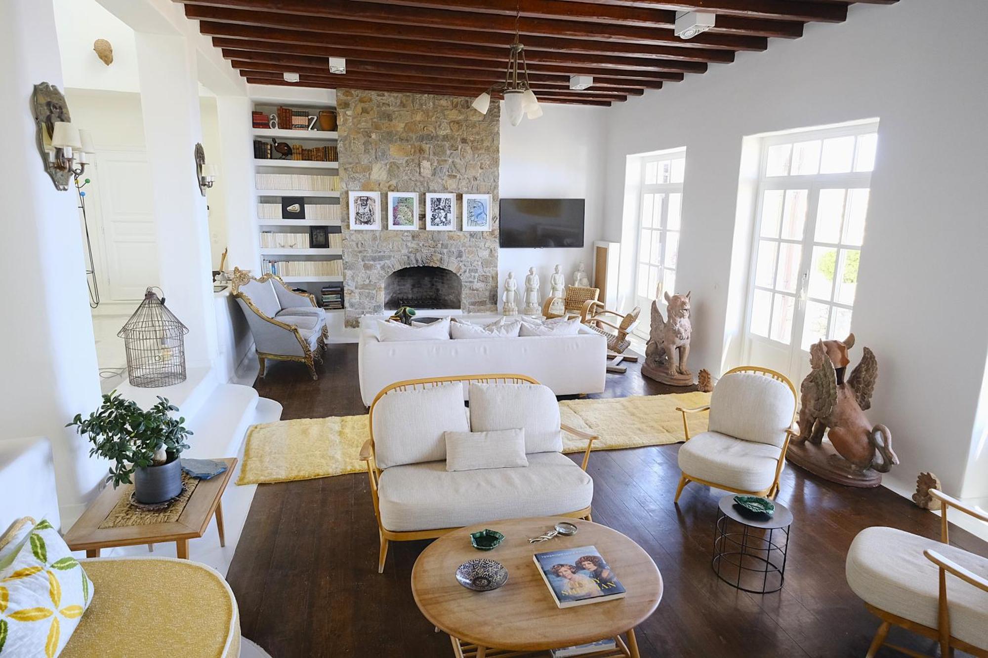 Nautilia - Luxury And