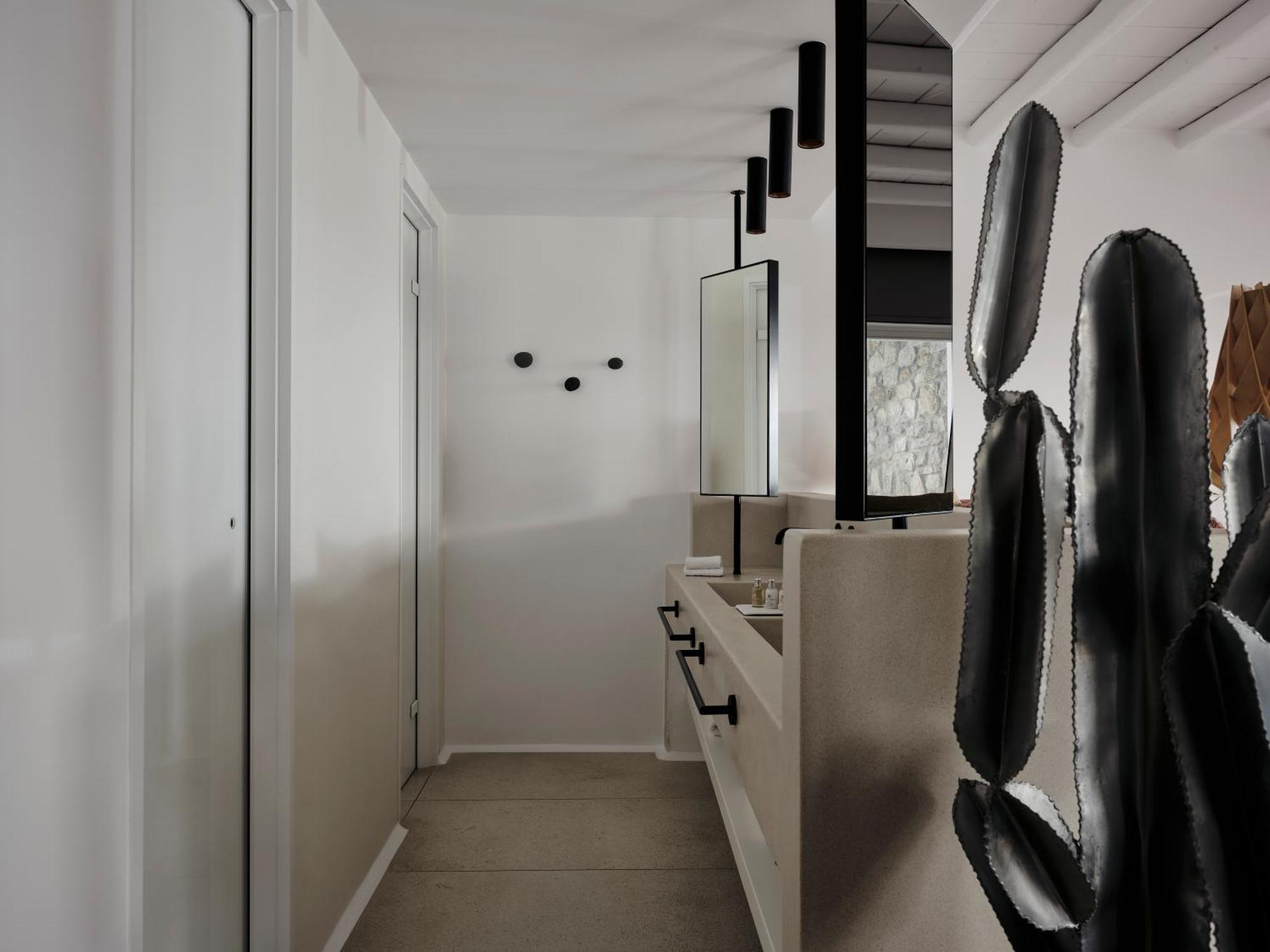 Mykonos No5 Luxury & Hotel 4*