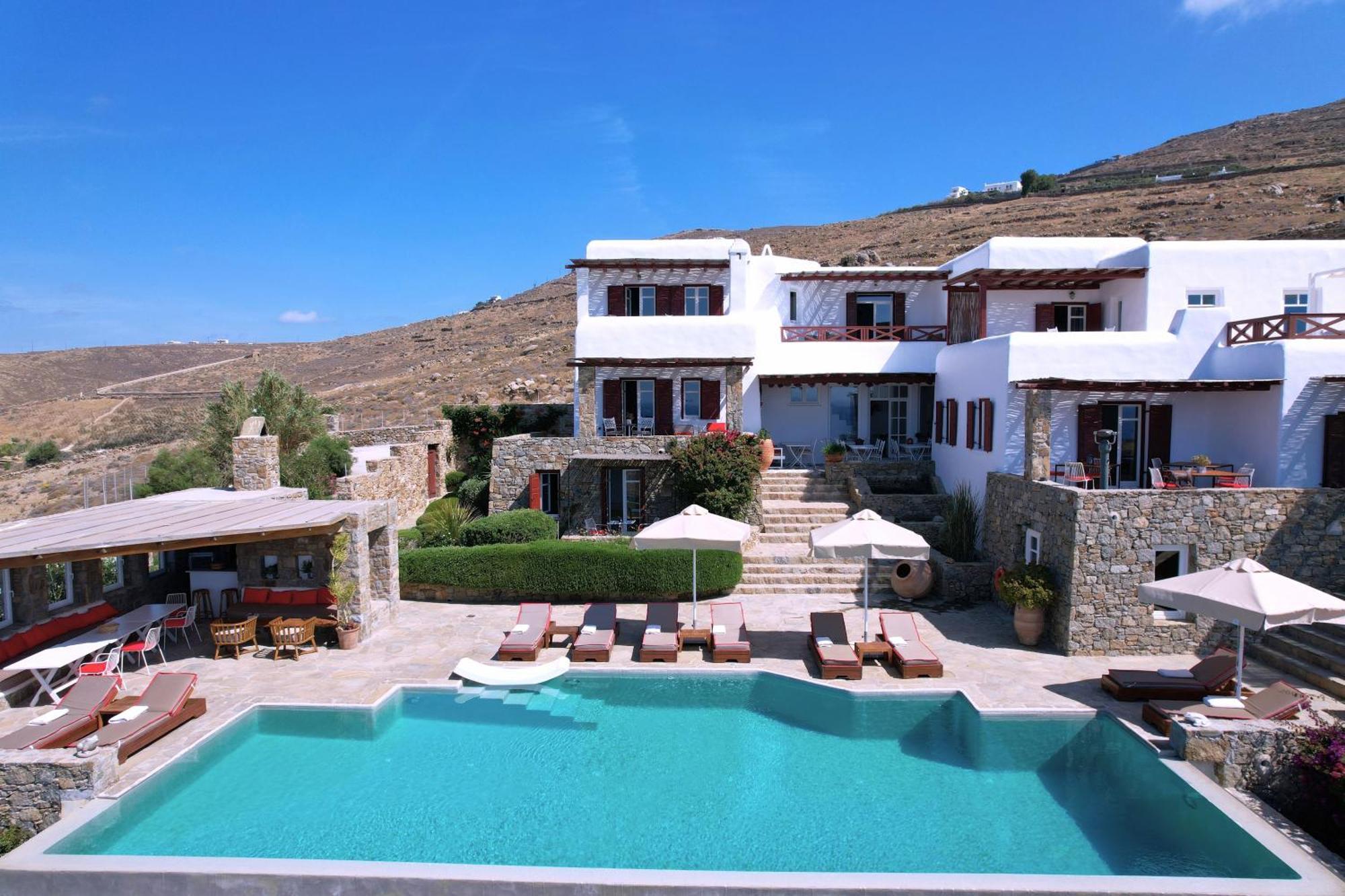 Nautilia - Luxury And