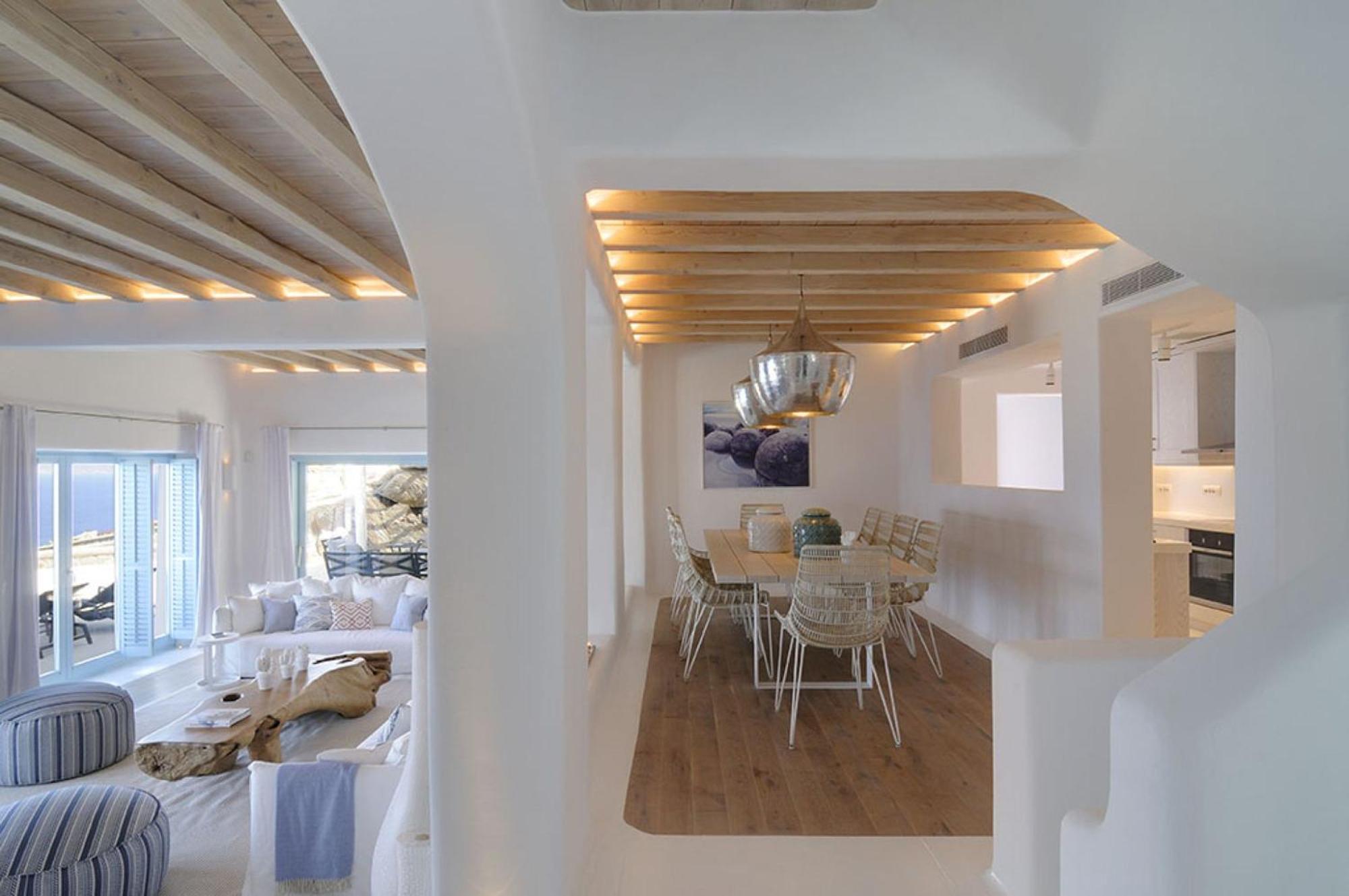 Bluebird Sunbird Villa Mykonos Town