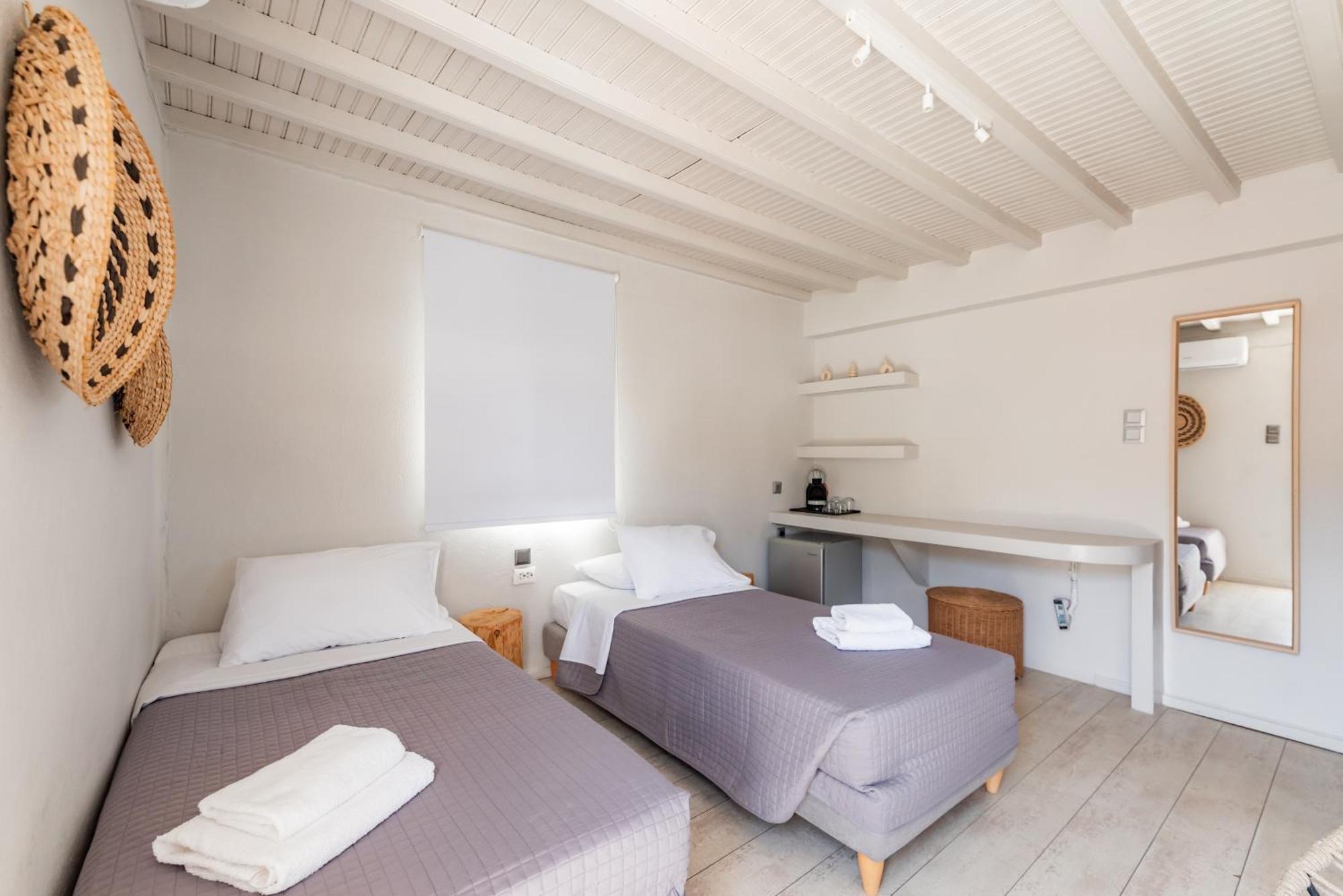 Rania Sea View 3*