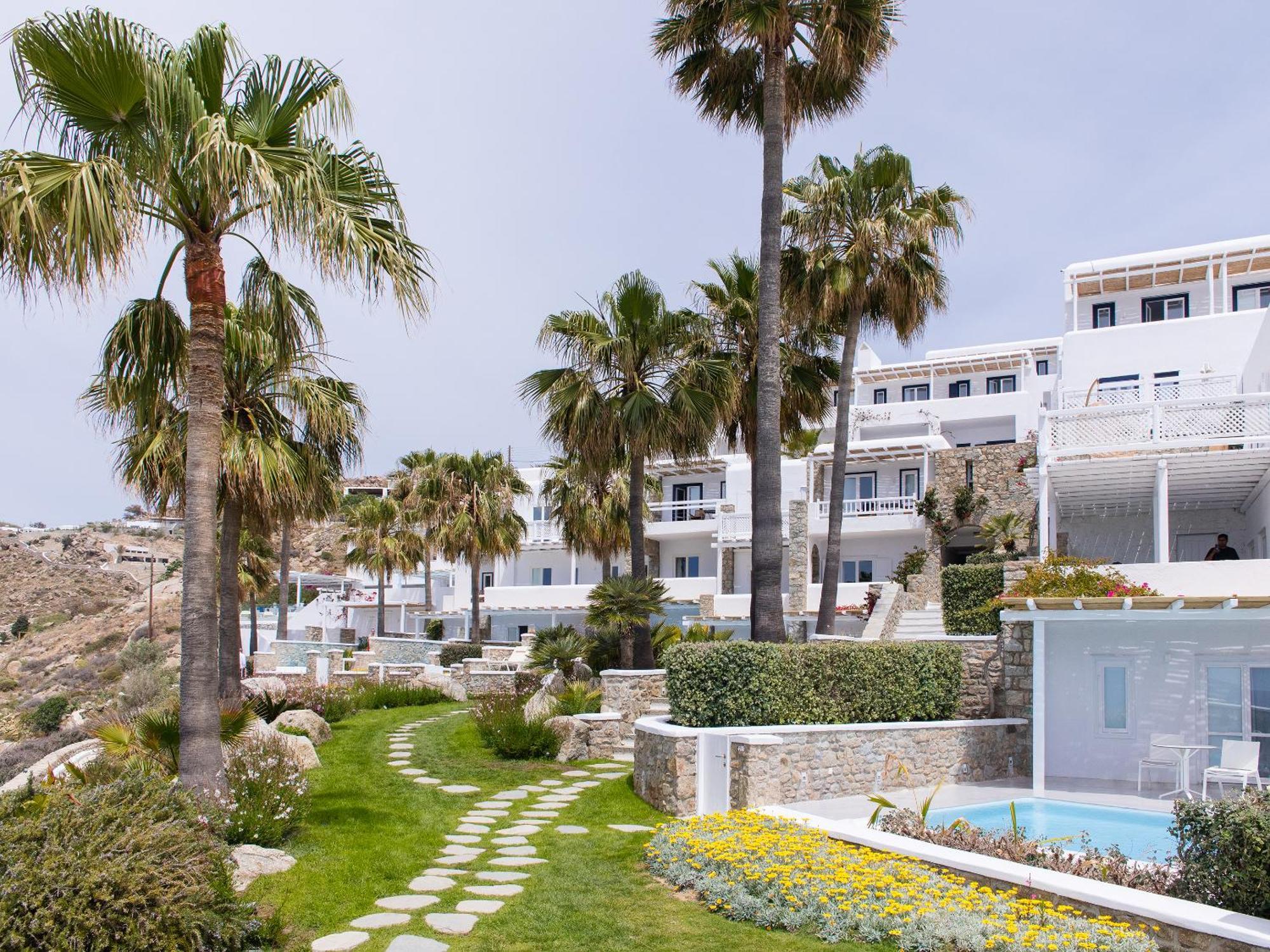 Resort Mykonos Blu, A Grecotel To Live Psarrou
