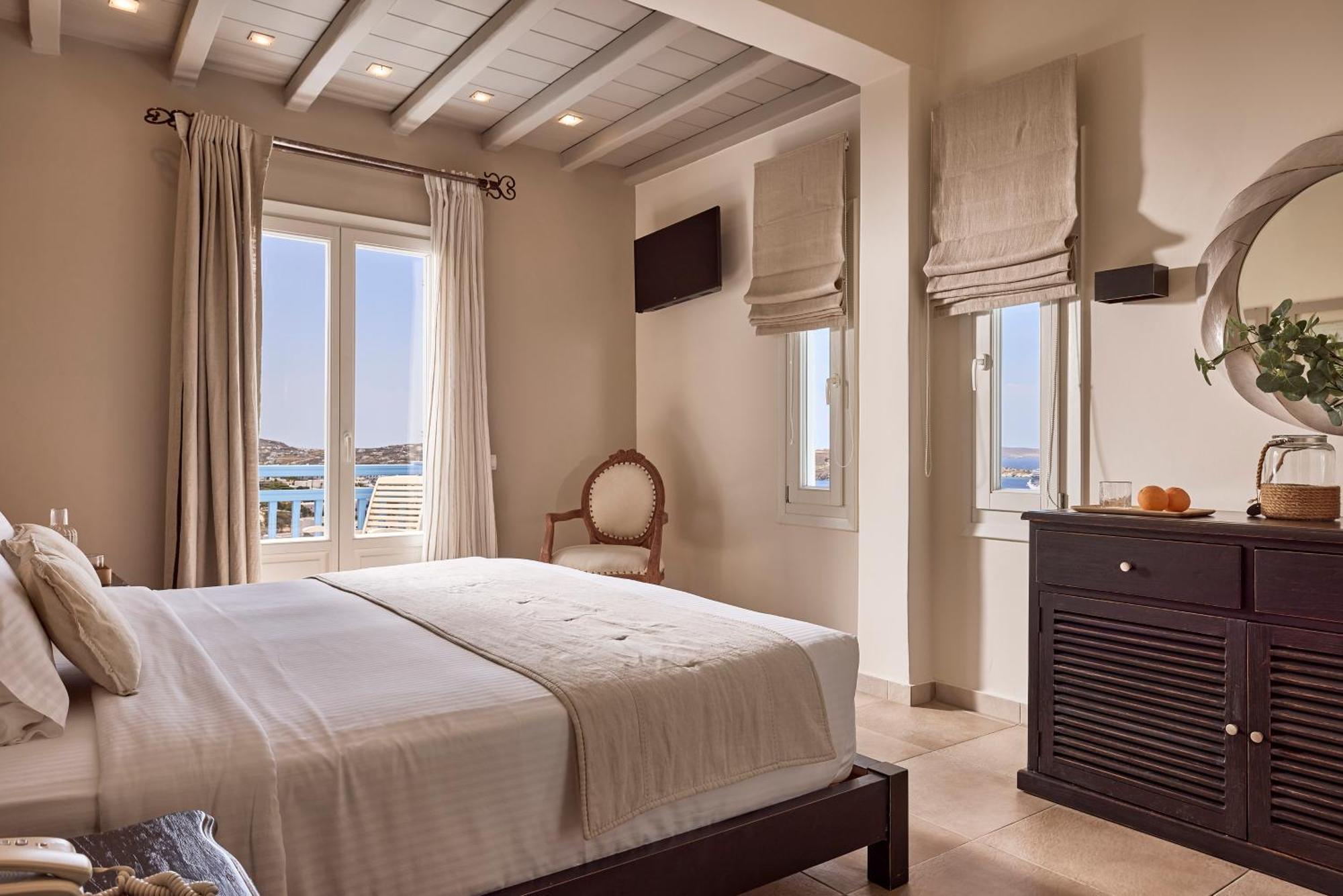 Vencia Boutique Hotel 4*