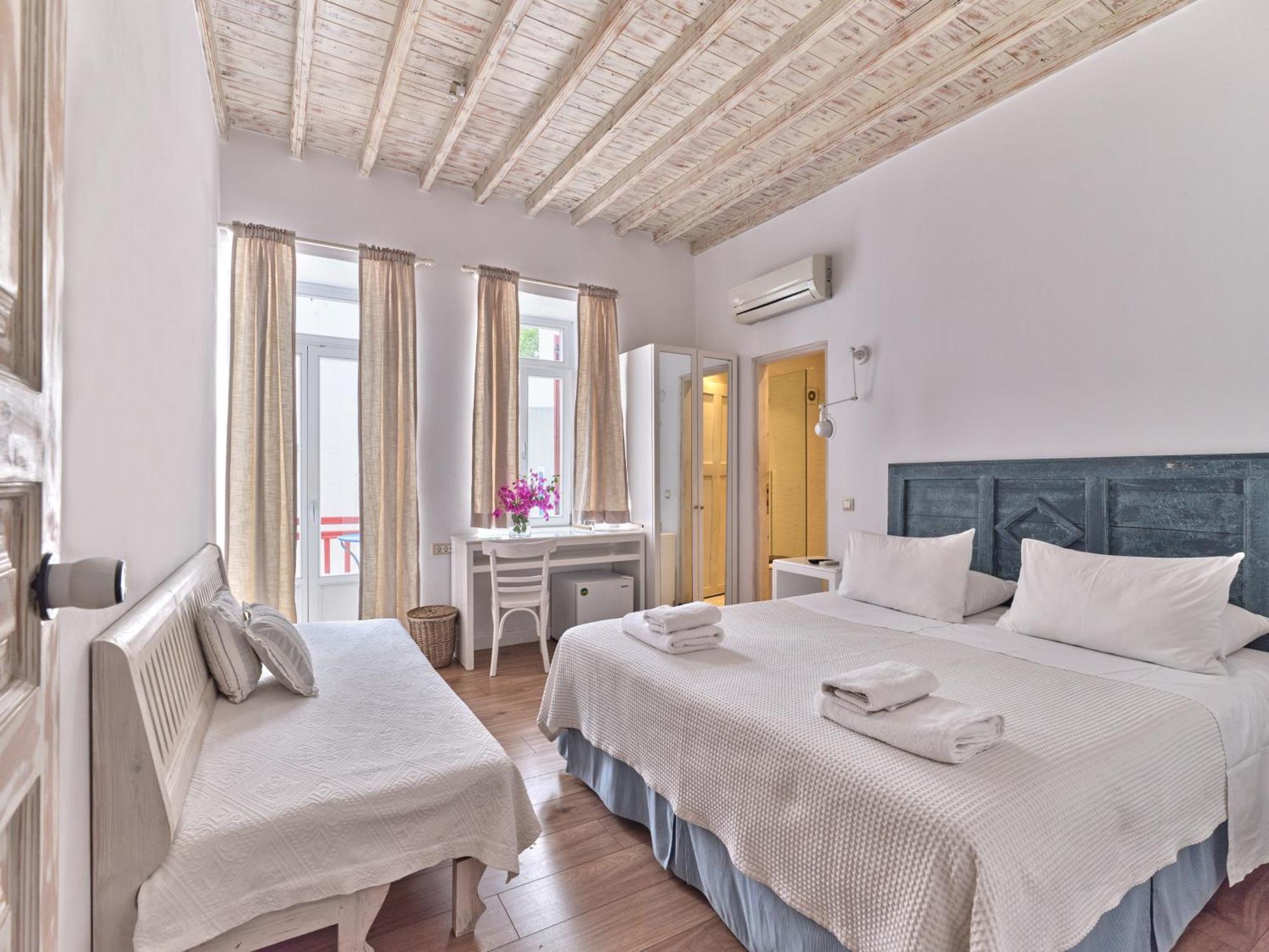 Guest house La Maison Kalogera