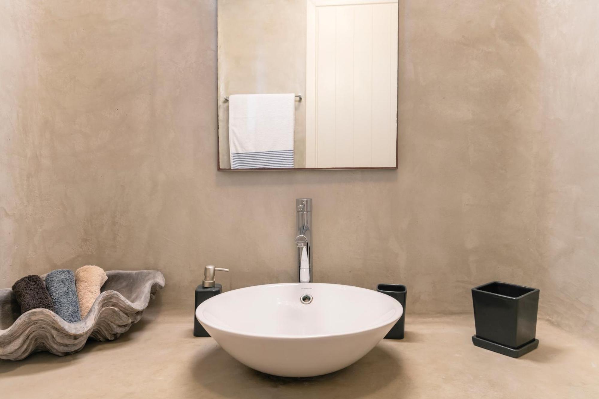 Villa Luxury With Stunning Views Above Kalo Livadi Mykonos Town