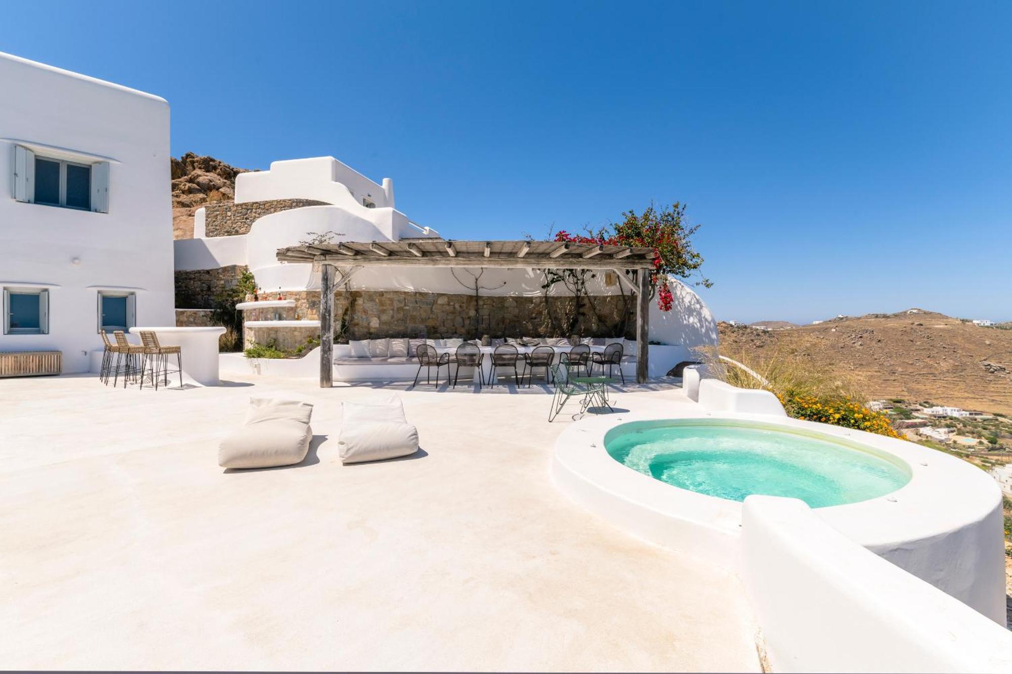 Villa Luxury With Stunning Views Above Kalo Livadi