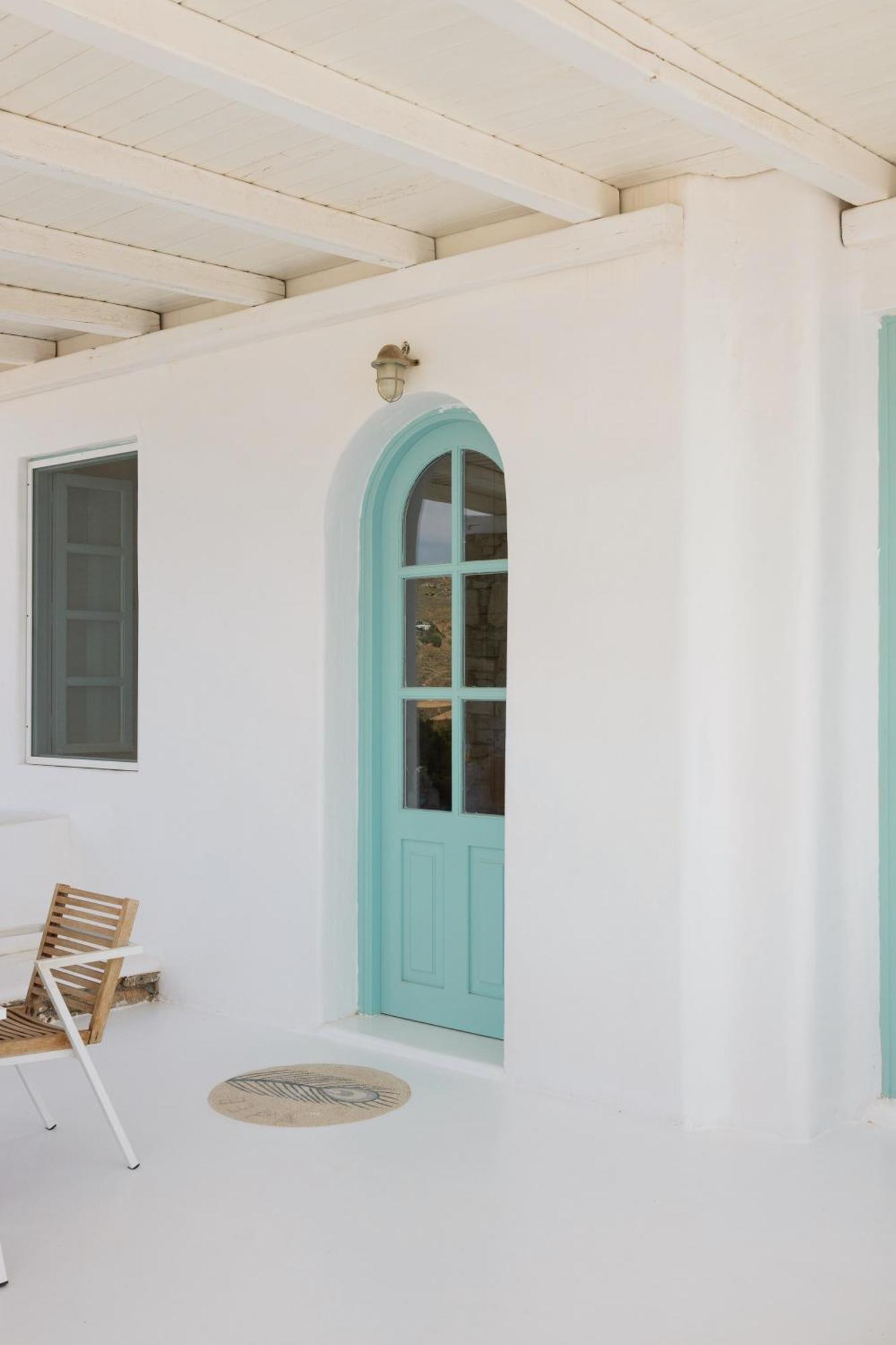 Mykonos Pantheon Kalo Livadi