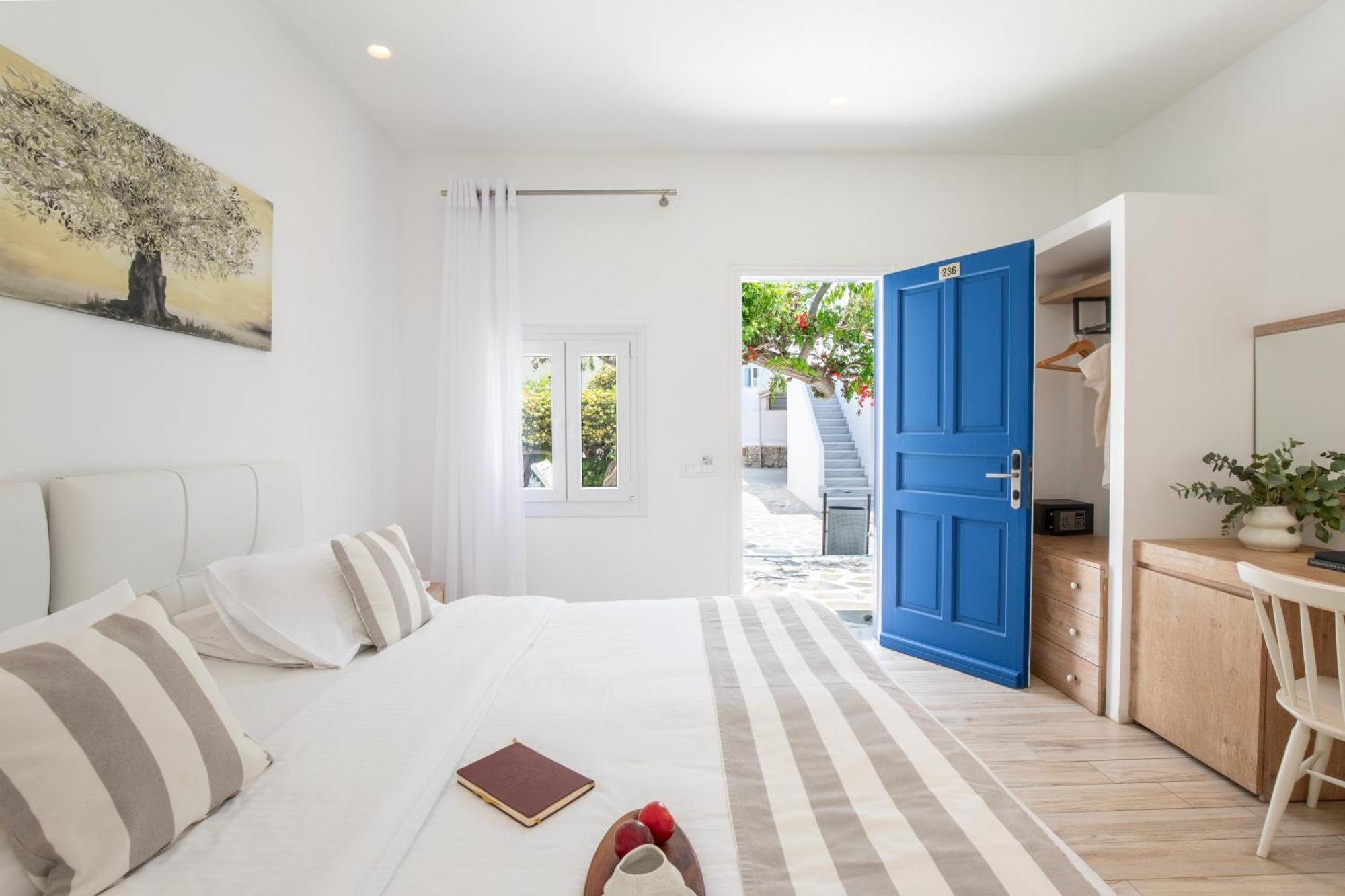 Hotel Acrogiali Beachfront Mykonos