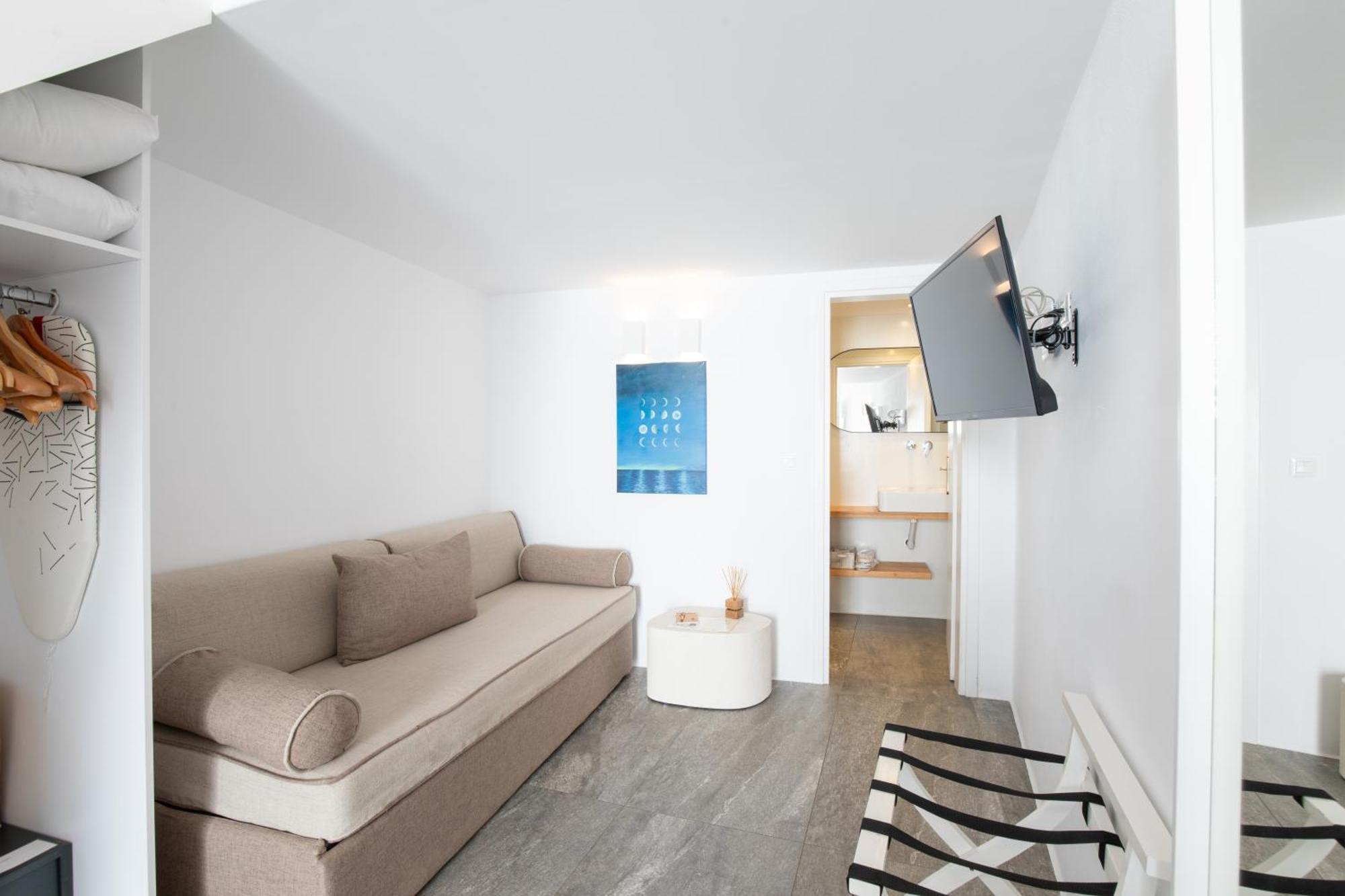 Aparthotel Mytheo