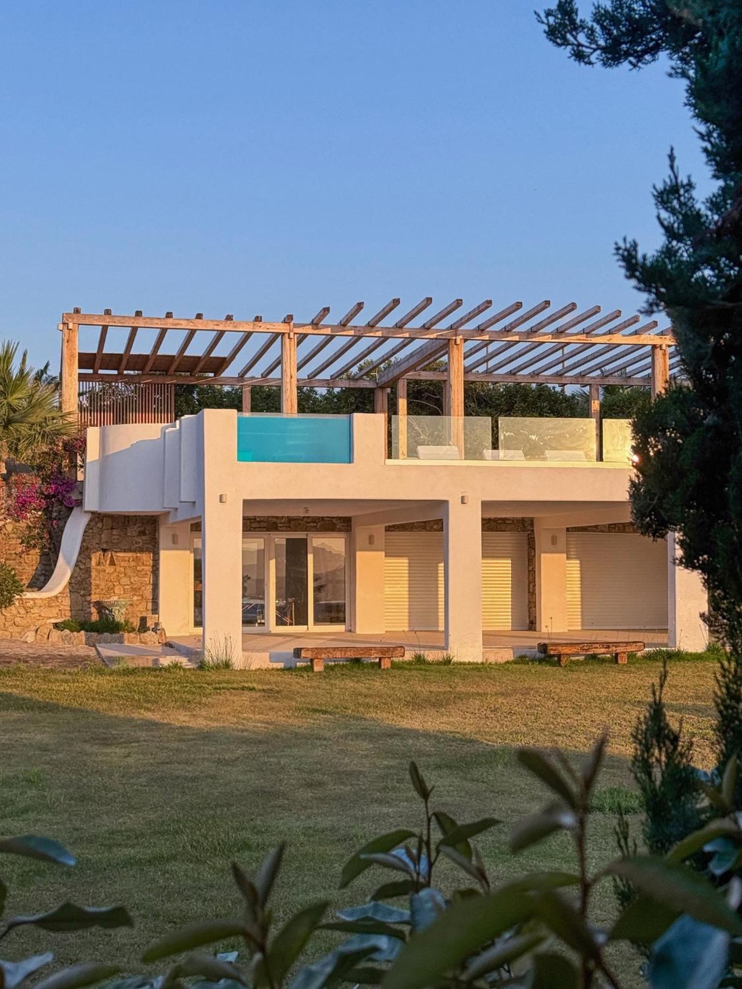 Vibhu Estate 14 And Bedrooms Kalafatis