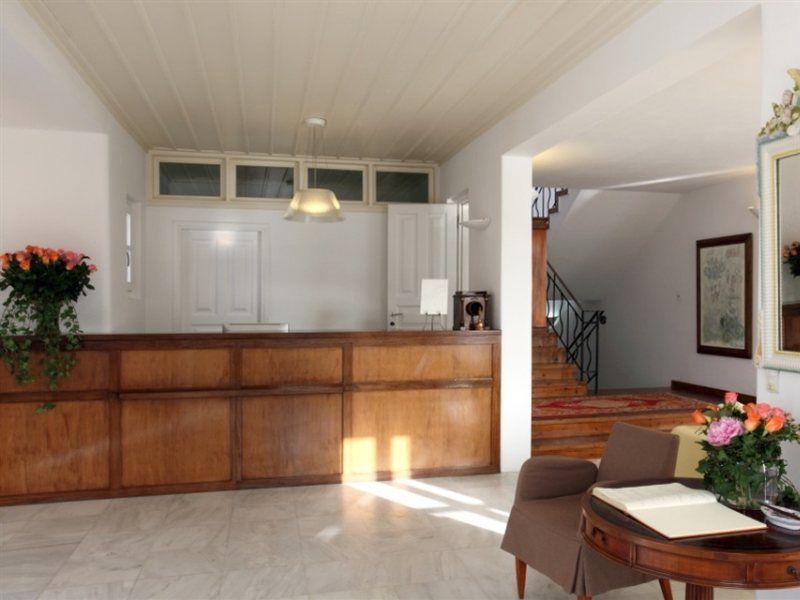 Dorion Hotel 4*