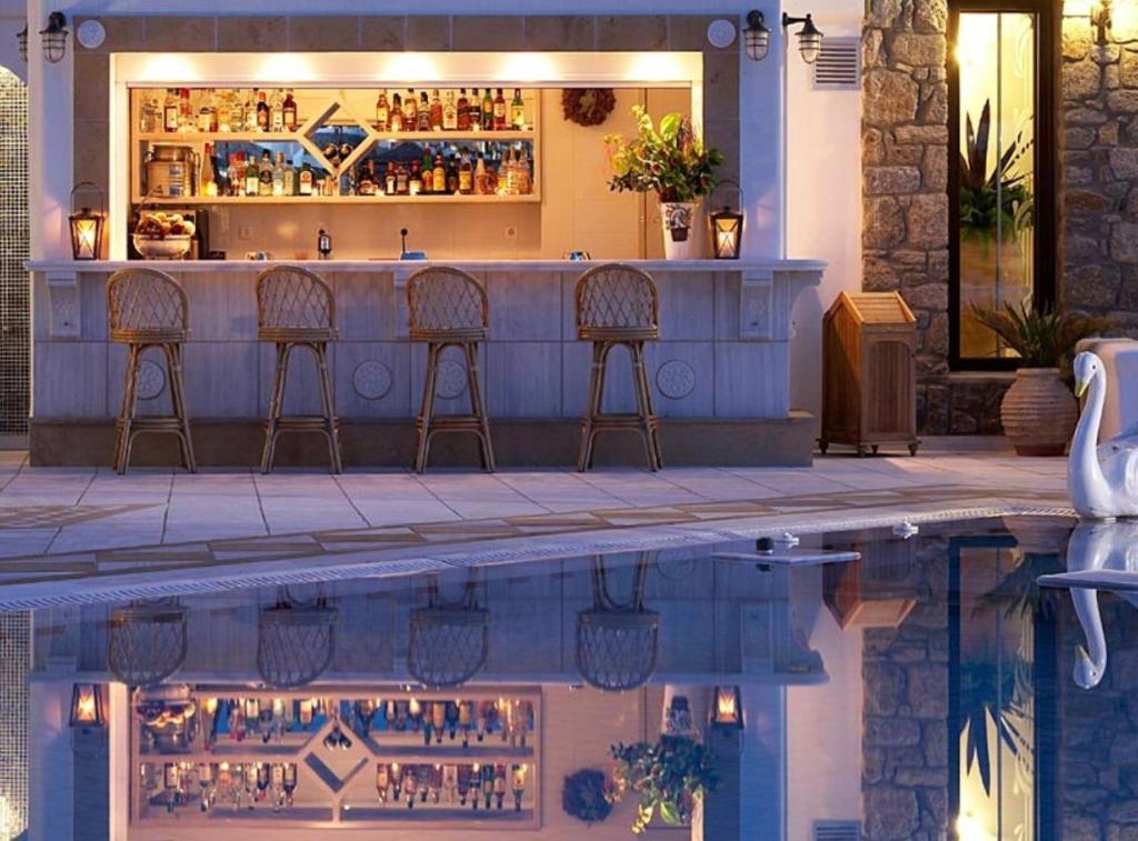 Grand Mykonos Town