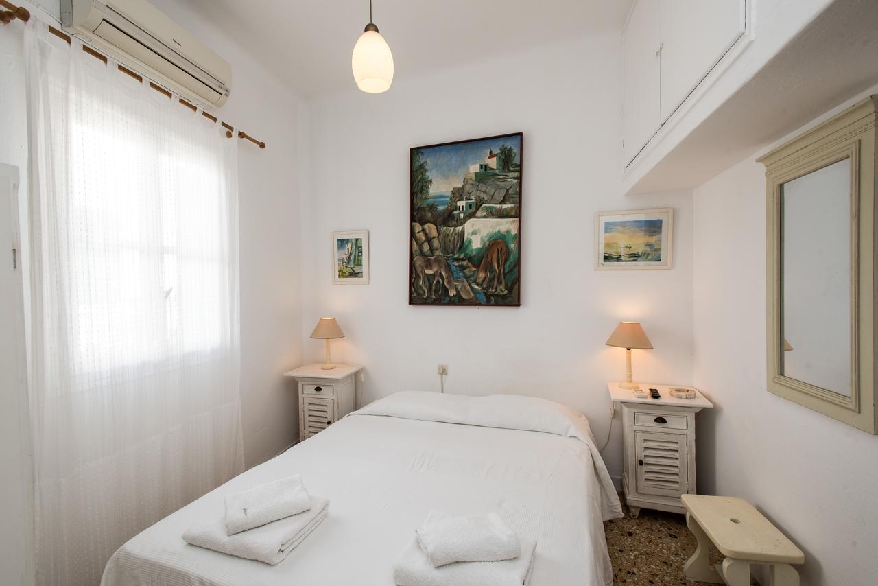 Delphines Hotel 2*