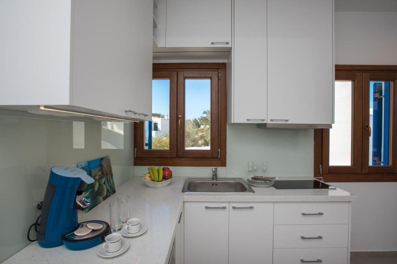 Olive Tree & Capari Homes & With Pool! Holiday home Mykonos Town