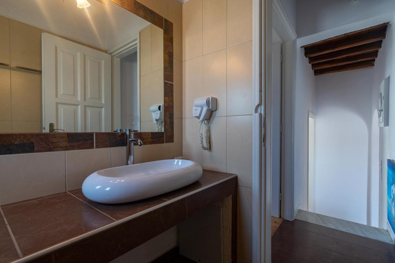 Aparthotel Gelos House 2*