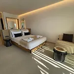 Seethrough Mykonos Suites (Adults Only)