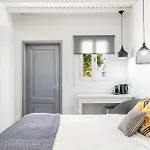 Maison Central By Monocle