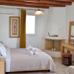 Adonis Rooms