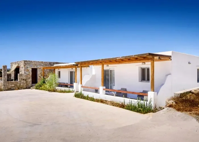 House Suites - Psarou