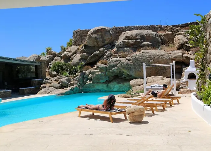 Paradise Estate Community