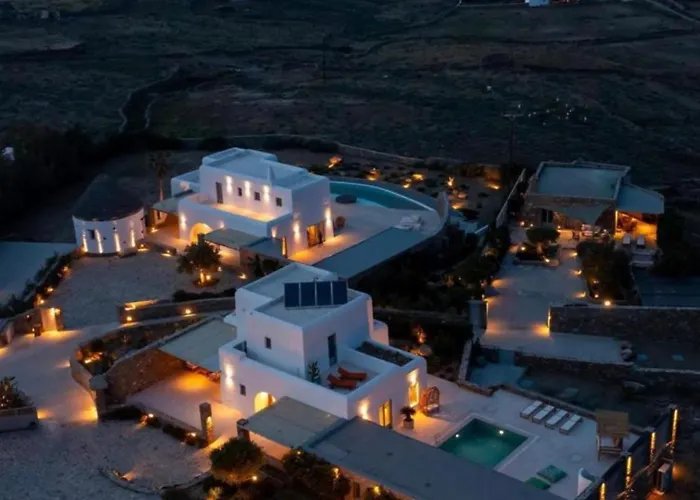 Mykonos Ag Villas In Ftelia Beach