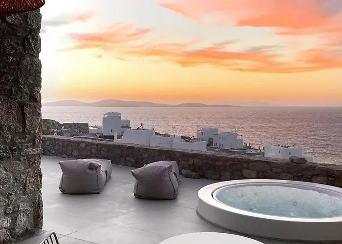 Mykonos Sunset Suite With Jacuzzis