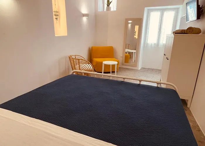 Casa Di Manto Traditional Apartment