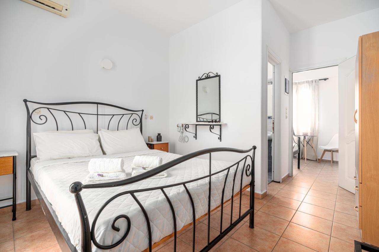 Sofia Apartments By The Sea * Ornos (Mykonos)