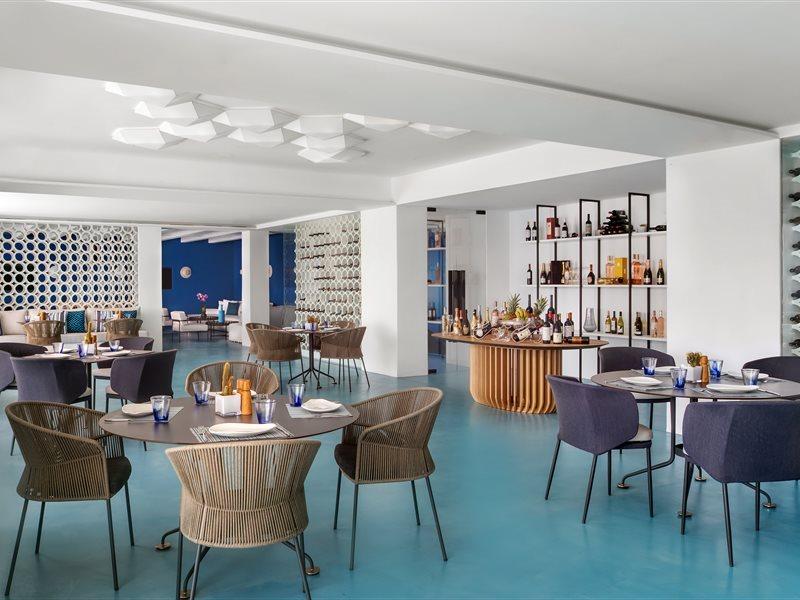 Mykonos Grand & 5*
