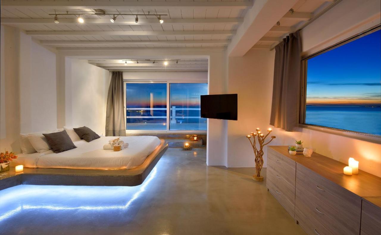 The Cosmopolitan Villa *