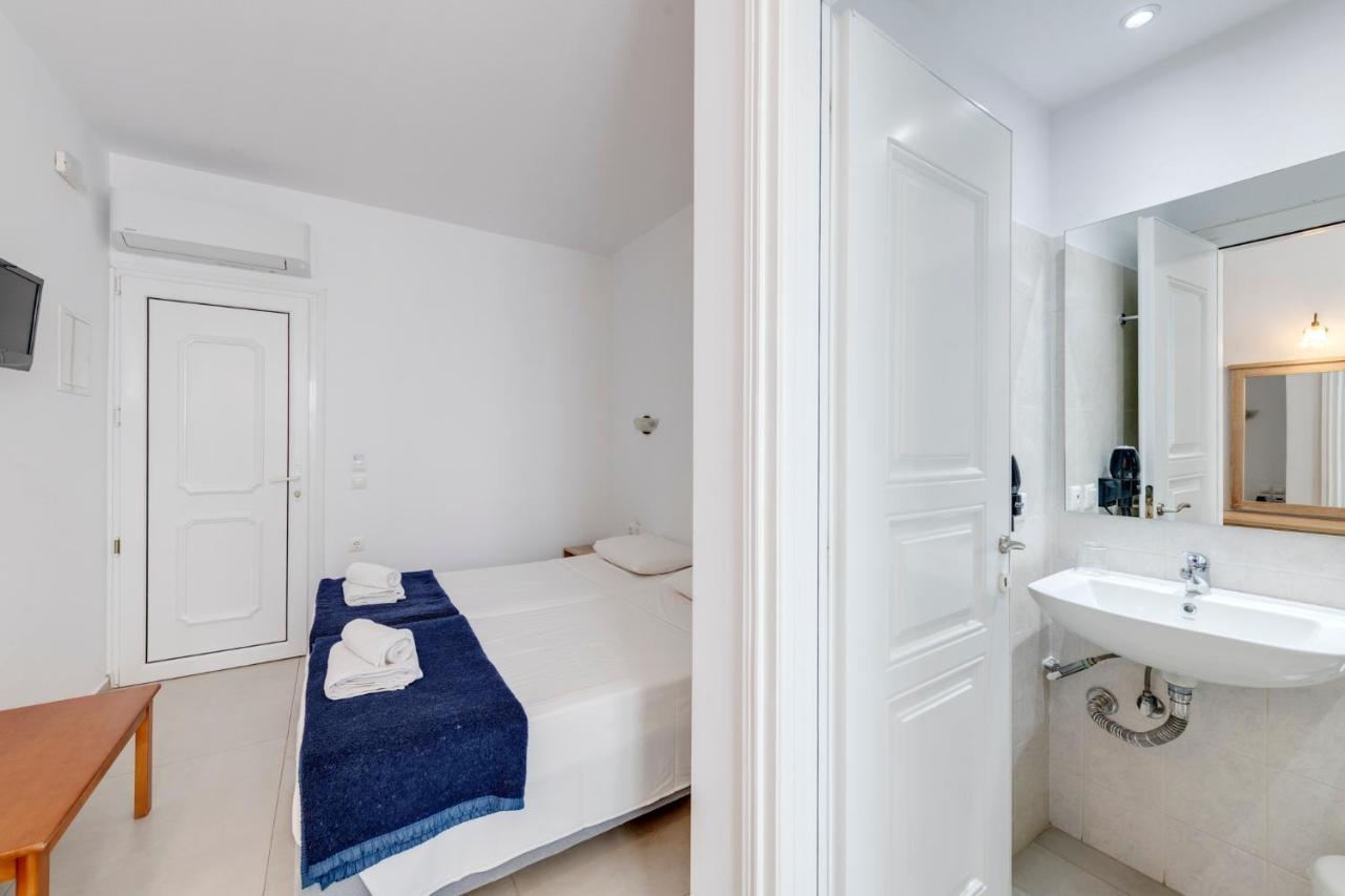 Makis Place Aparthotel