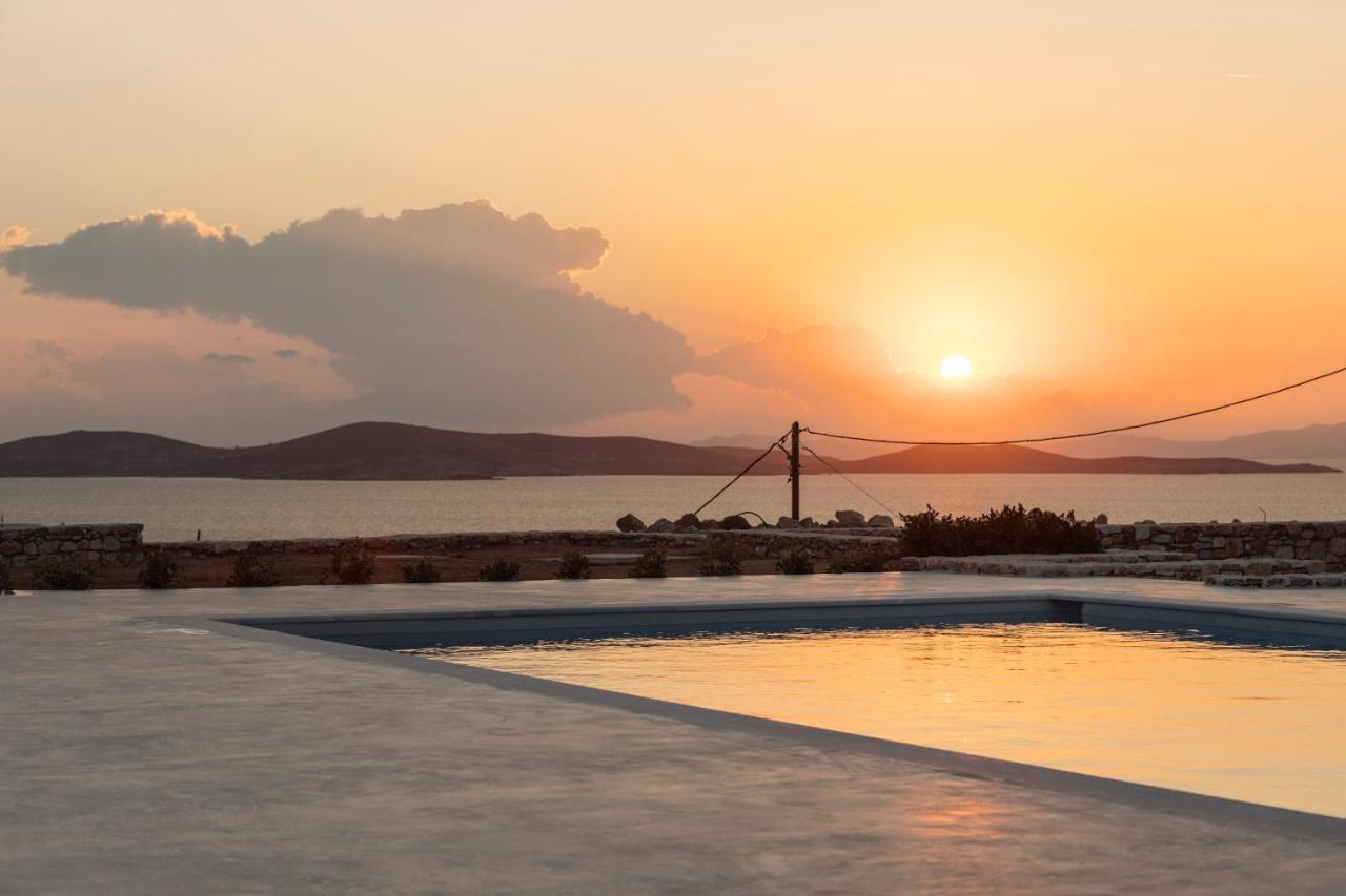Conza Mykonos *