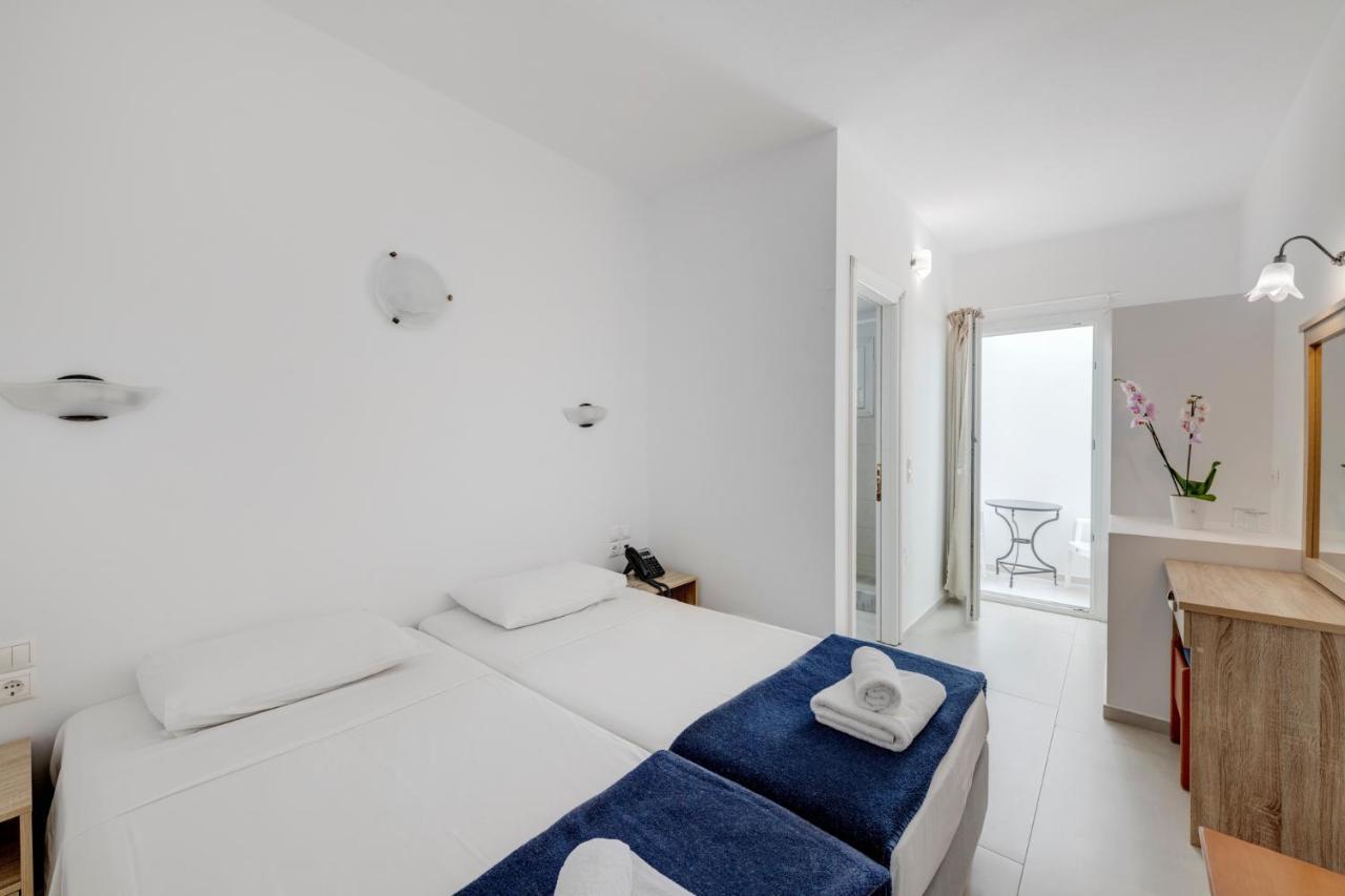 Makis Place Aparthotel